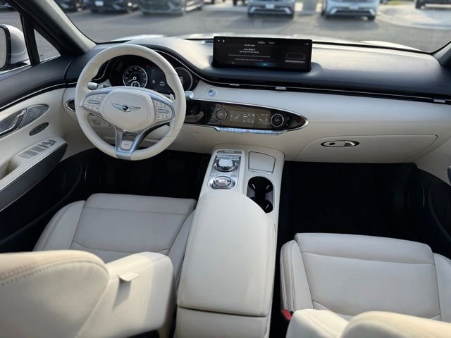 Used 2023 Genesis Electrified GV70 AWD/4WD image 13