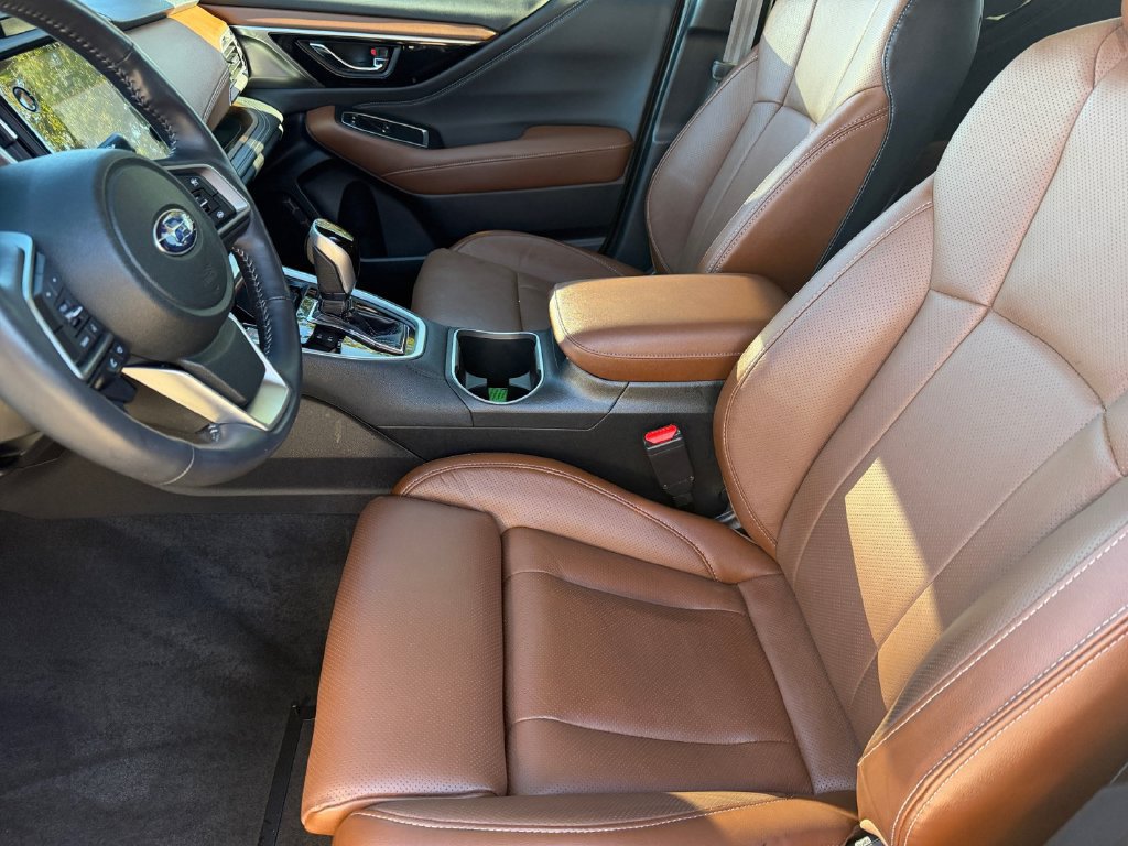 Certified 2021 Subaru Outback Touring AWD/4WD image 10