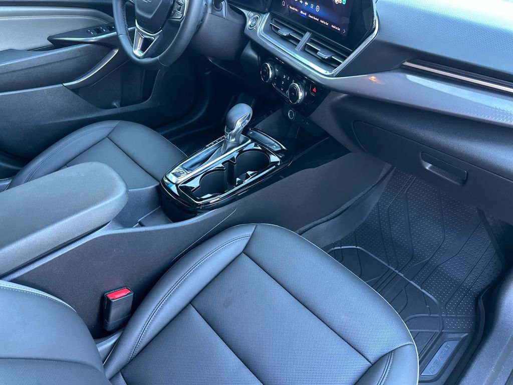 Used 2024 Chevrolet Trax ACTIV image 15