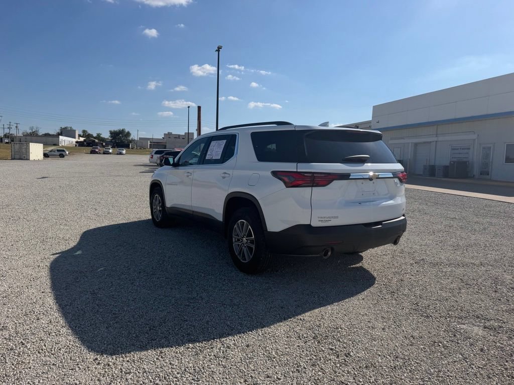 Used 2023 Chevrolet Traverse LT FWD image 5