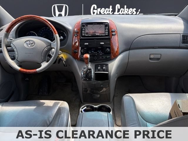 Used 2009 Toyota Sienna XLE Limited FWD image 9