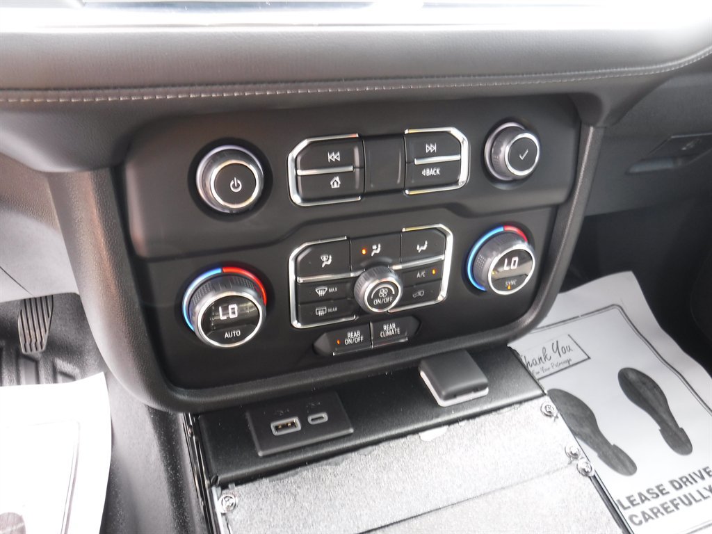 Used 2023 Chevrolet Tahoe LS AWD/4WD image 17