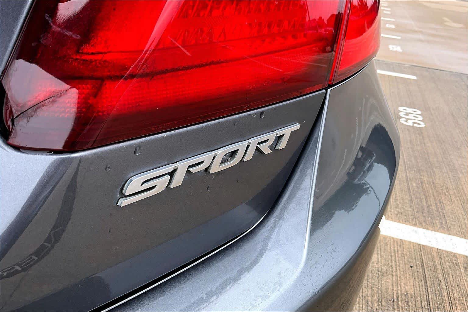 Used 2013 Honda Accord Sport image 9
