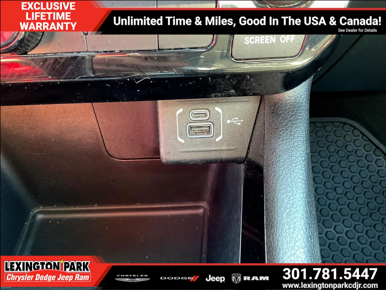 Used 2023 Jeep Compass Latitude w/ Convenience Group AWD/4WD image 14