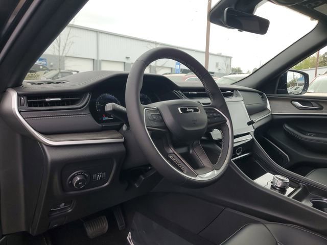 New 2026 Jeep Grand Cherokee Limited RWD image 20