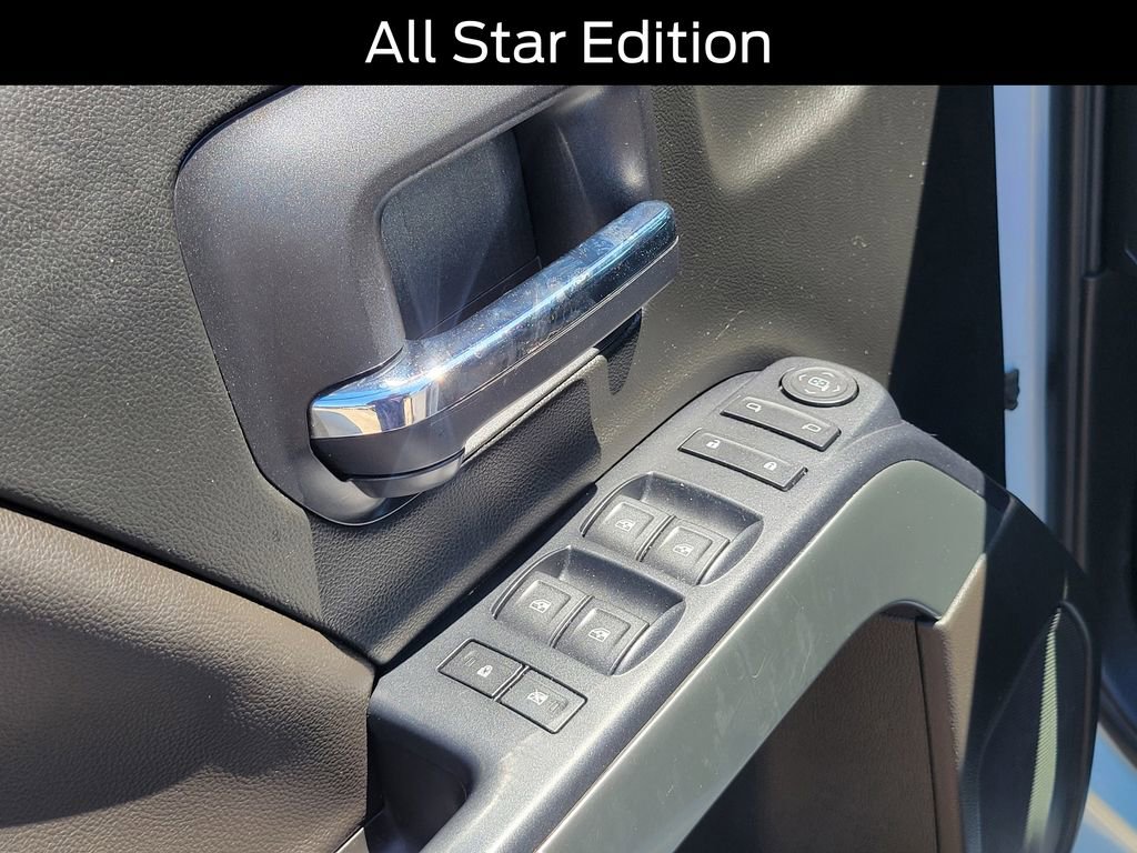 Used 2018 Chevrolet Silverado 1500 LT w/ All Star Edition AWD/4WD image 19