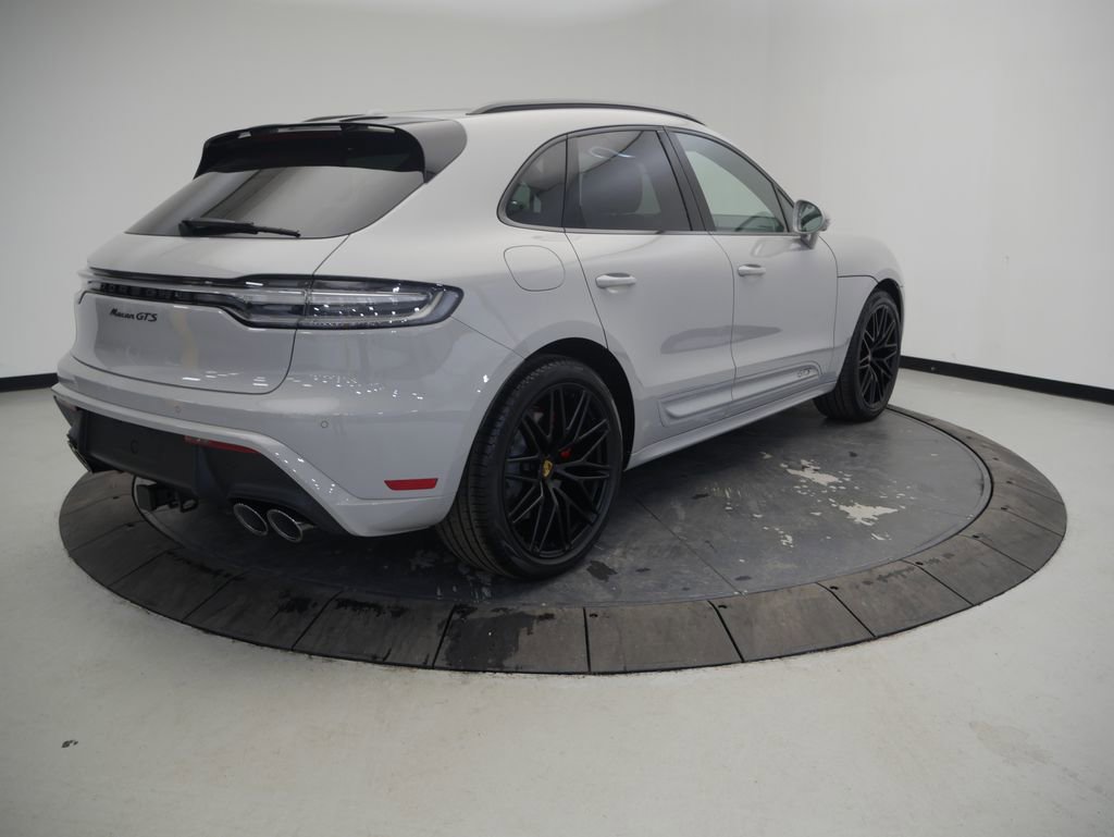 New 2026 Porsche Macan GTS AWD/4WD image 7