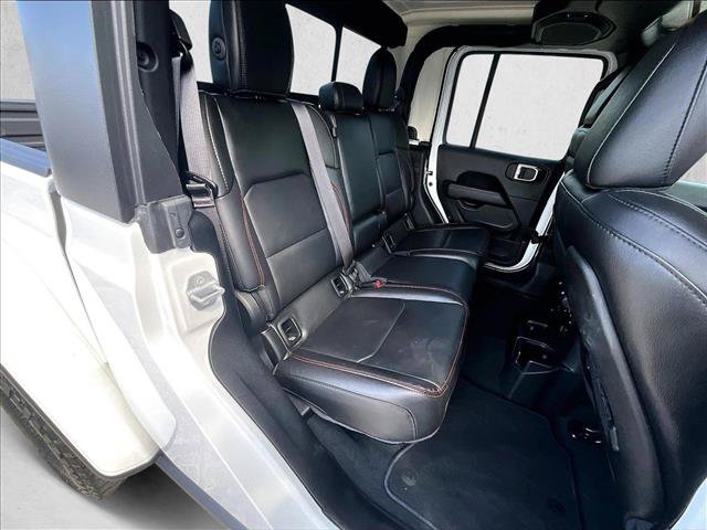 Used 2020 Jeep Gladiator Rubicon AWD/4WD image 28