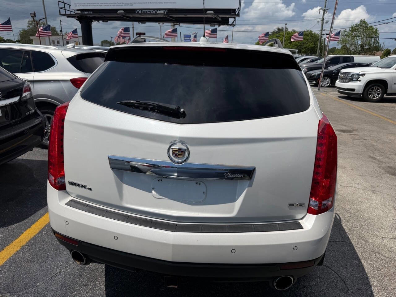 Used 2015 Cadillac SRX Premium w/ Driver Assist Package AWD/4WD image 4