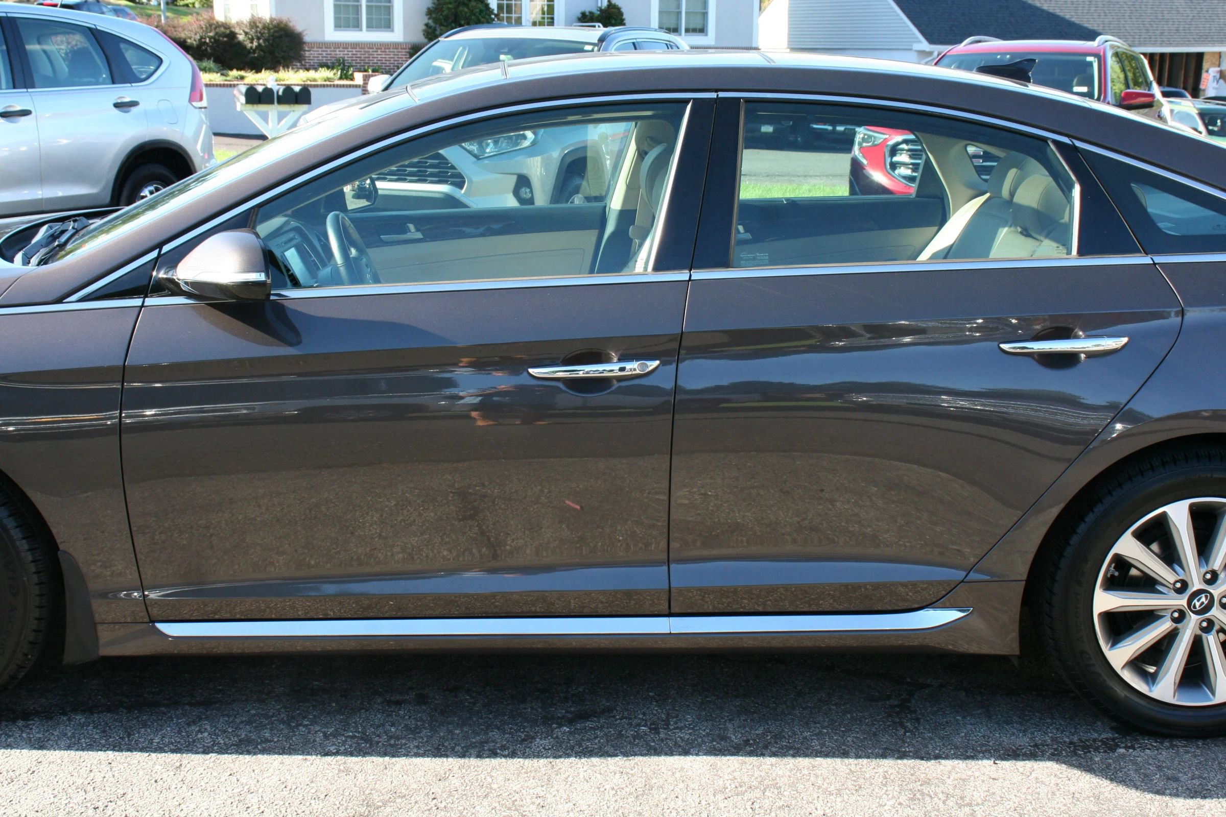 Used 2016 Hyundai Sonata Limited w/ Option Group 05 FWD image 13