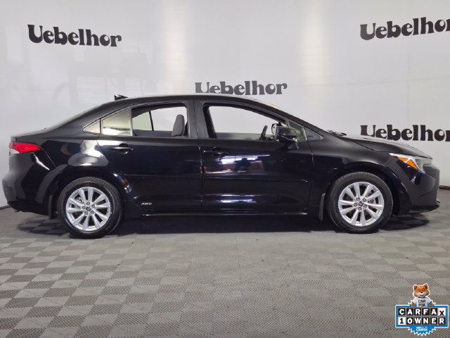 Used 2025 Toyota Corolla LE w/ LE Premium Package AWD/4WD image 8