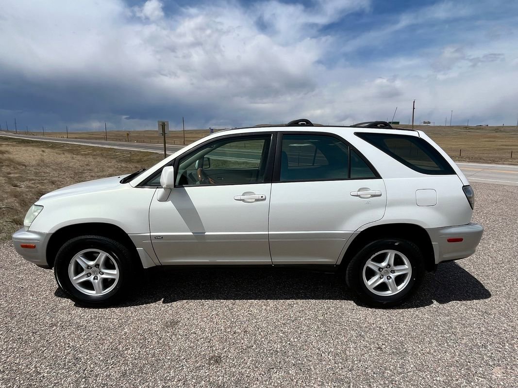 Used 2002 Lexus RX 300 4WD image 2