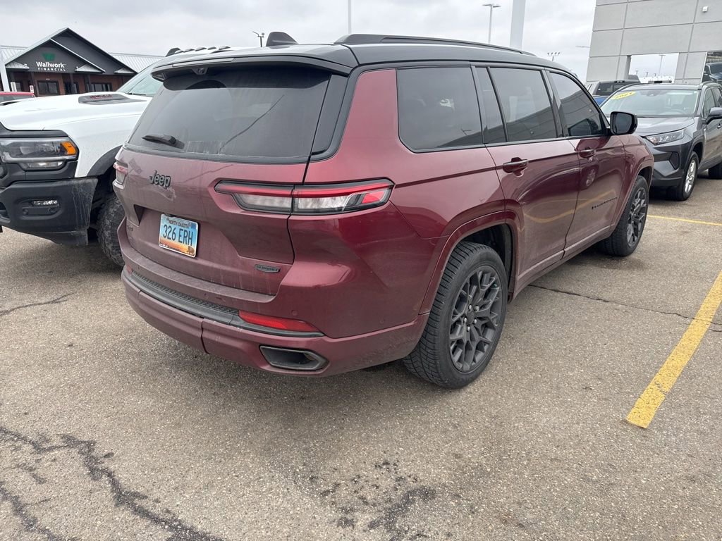 Used 2024 Jeep Grand Cherokee L Summit image 7