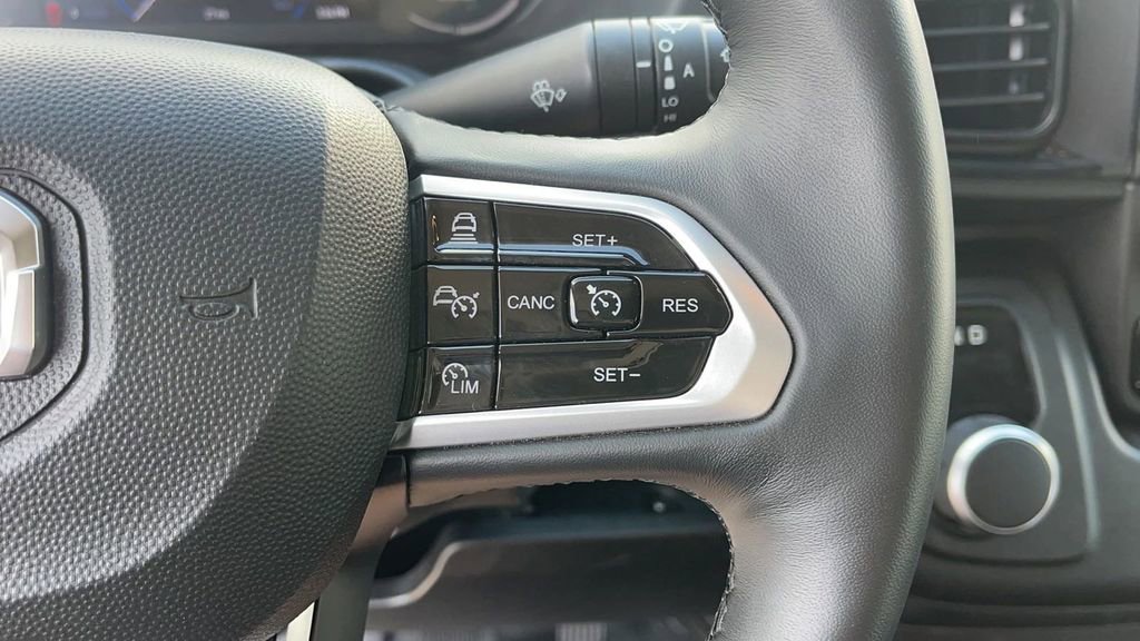 New 2024 RAM ProMaster 3500 w/ Delivery Van Package image 26