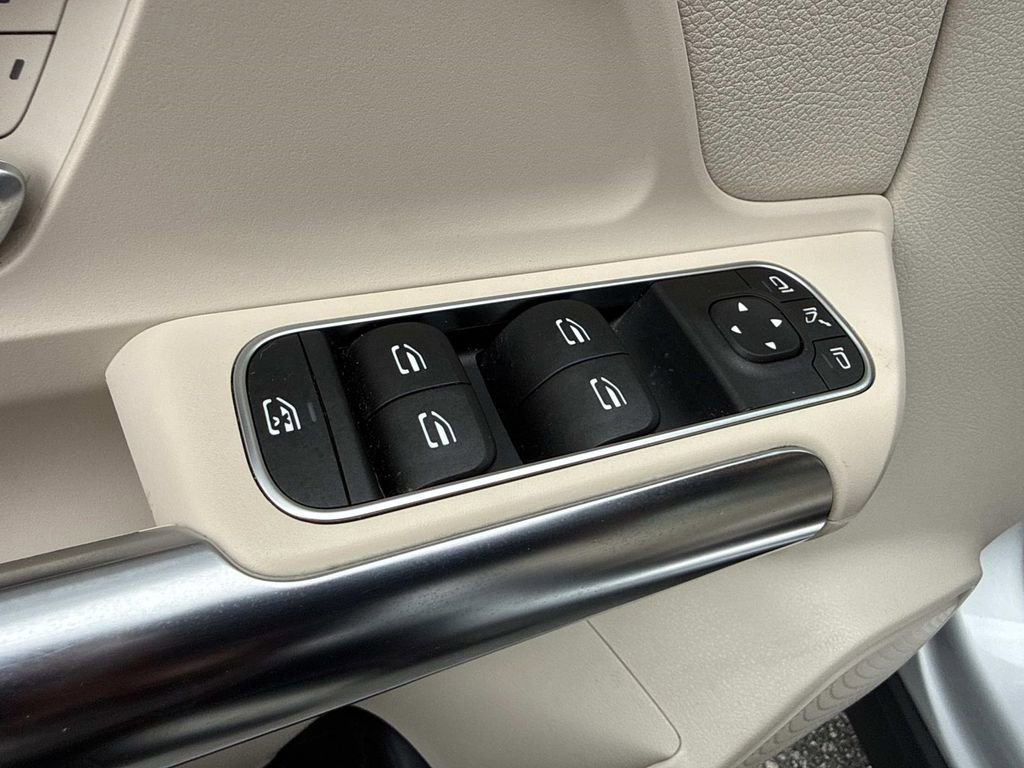 Used 2022 Mercedes-Benz GLA 250 image 22