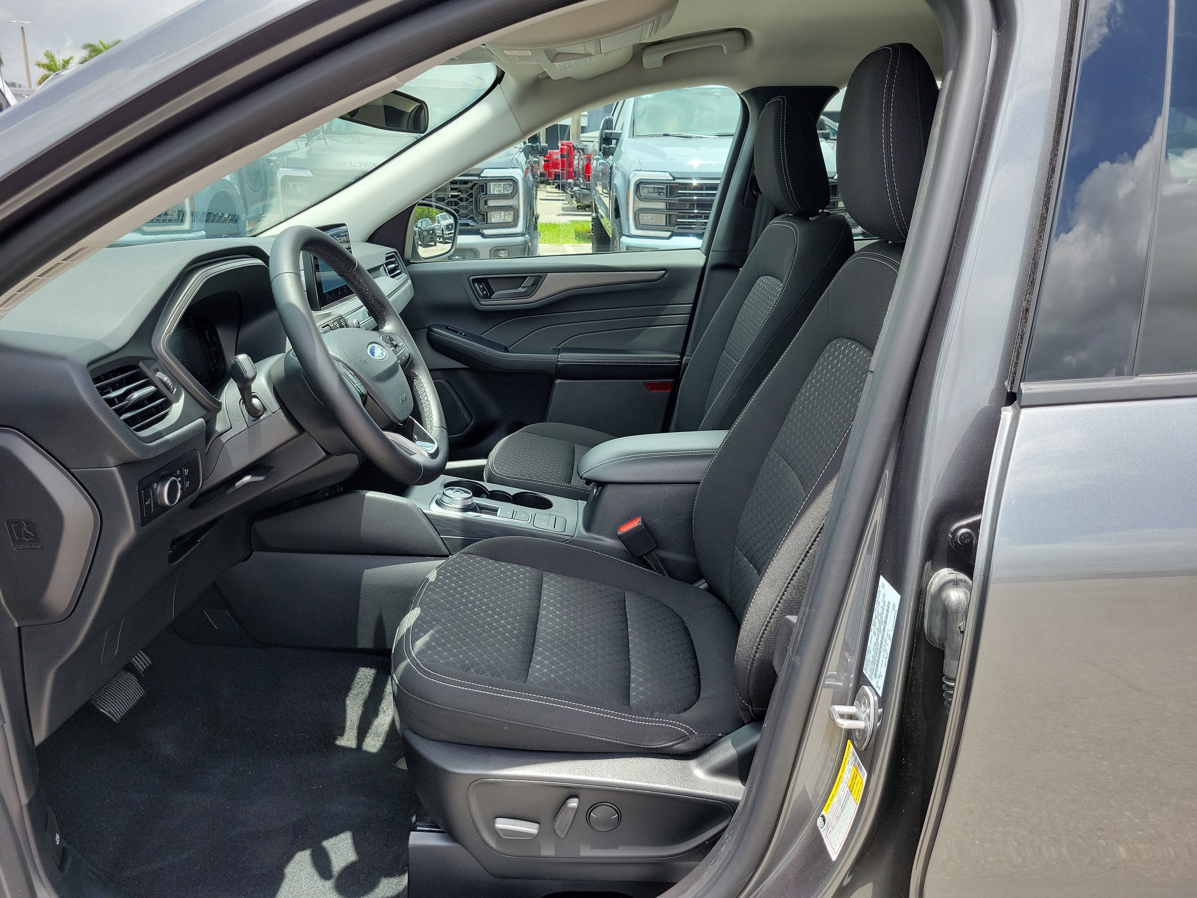 Used 2023 Ford Escape Active FWD image 10