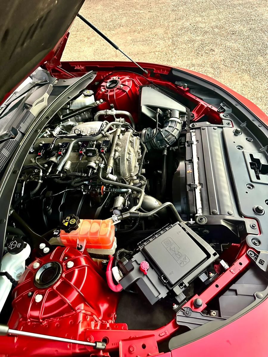 Used 2021 Chevrolet Camaro LS RWD image 28