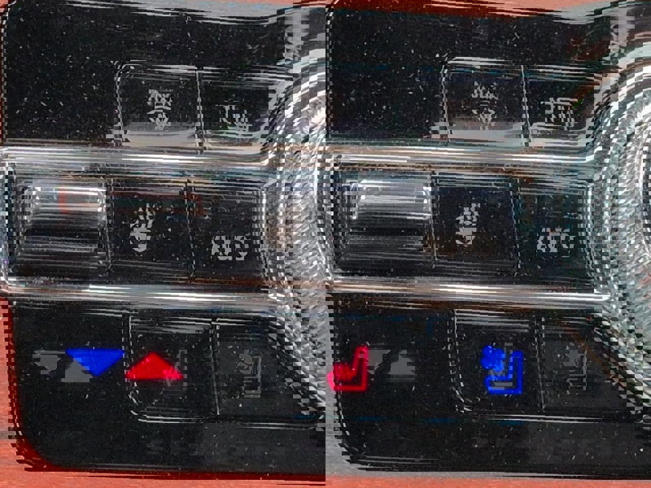 Certified 2024 Lincoln Aviator Reserve w/ Equipment Group 201A image 23