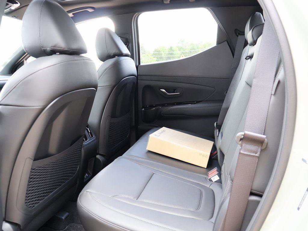 New 2025 Hyundai Santa Cruz Limited AWD/4WD image 18