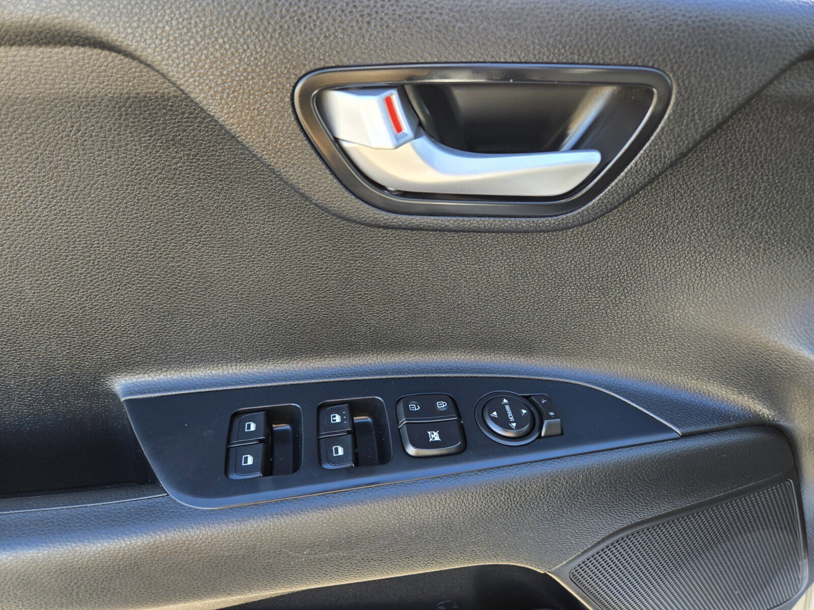 Certified 2022 Kia Rio S image 18