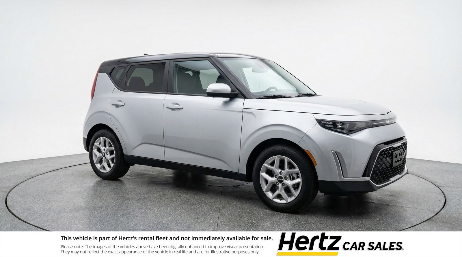 Used 2025 Kia Soul LX w/ LX Technology Package FWD image 1