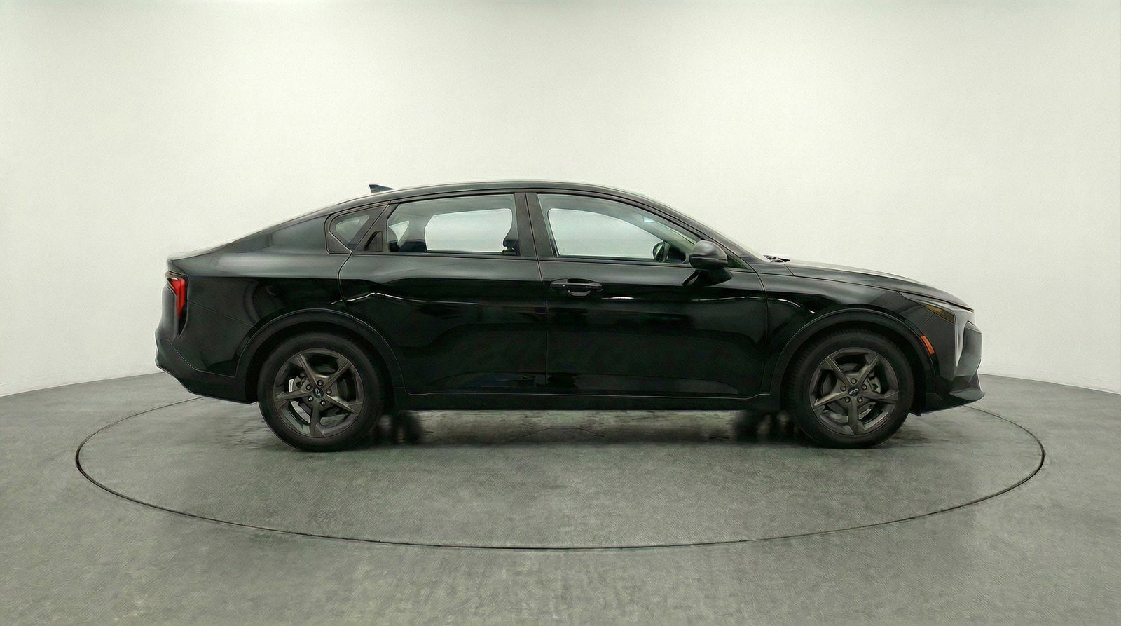 Used 2025 Kia K4 FWD image 9