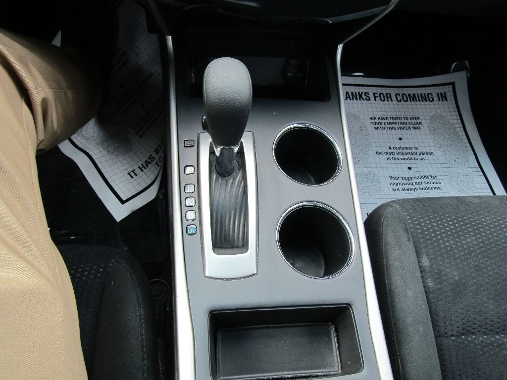 Used 2015 Nissan Altima 2.5 S w/ Special Edition Package FWD image 16