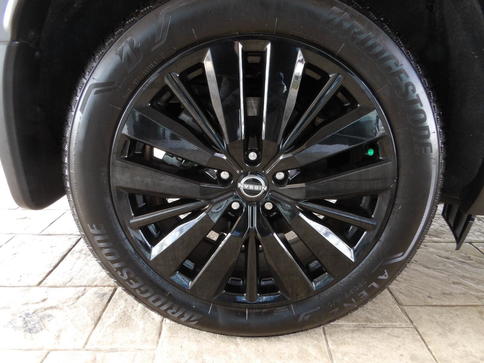 Certified 2025 Nissan Pathfinder Platinum w/ Cargo Package image 12