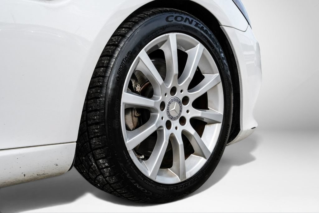 Used 2017 Mercedes-Benz SLC 300 image 49