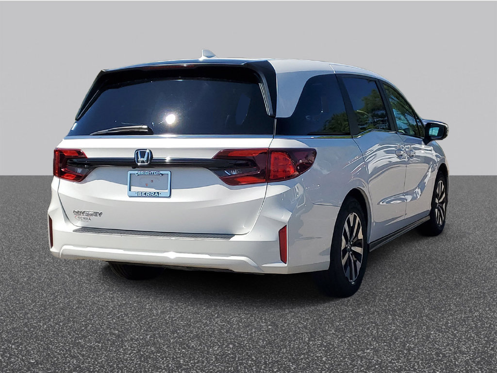 Certified 2025 Honda Odyssey EX-L image 3