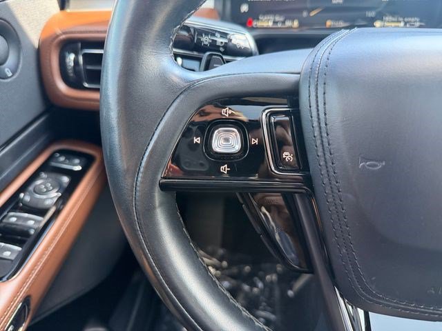 Used 2022 Lincoln Aviator Reserve w/ Equipment Group 201A RWD image 22