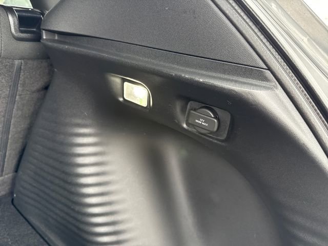 Certified 2025 Honda HR-V Sport image 44