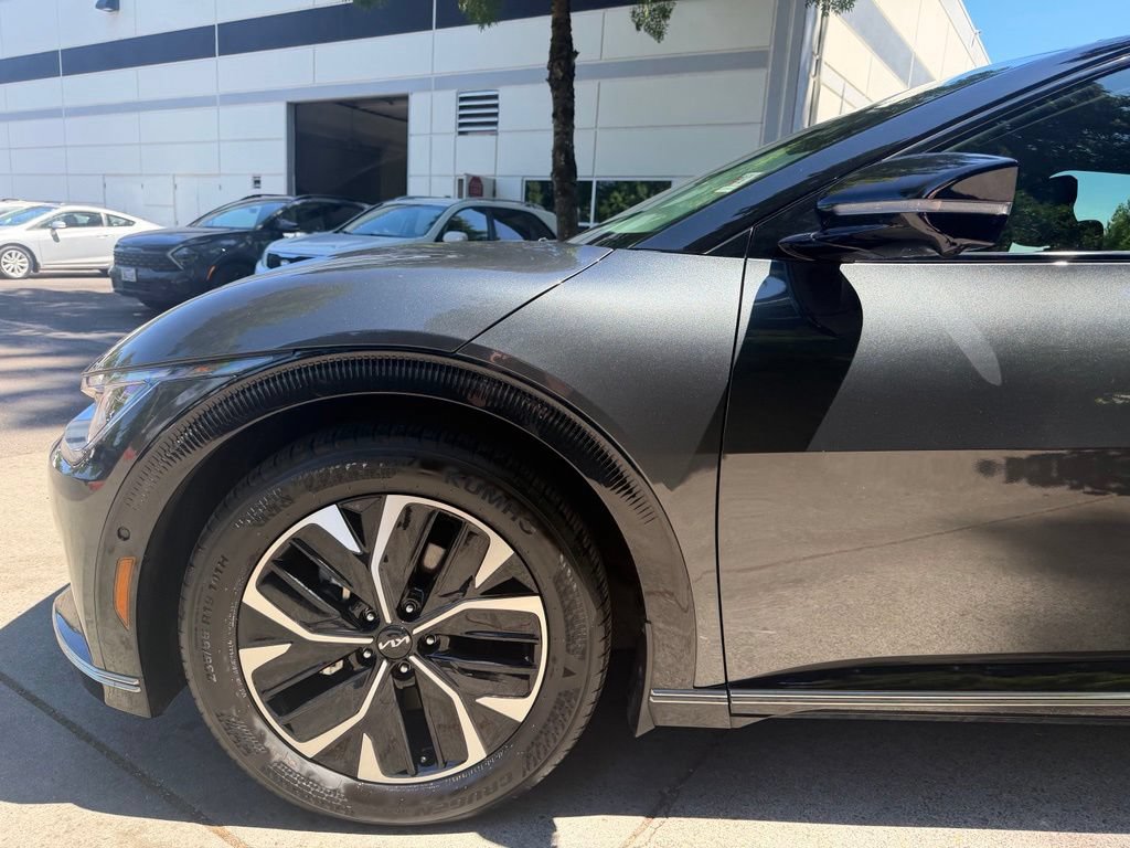 Certified 2024 Kia EV6 Wind w/ Wind Technology Package AWD/4WD image 8