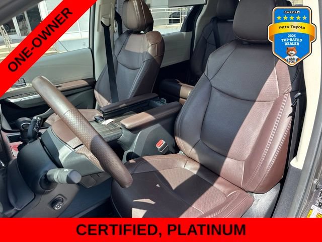 Used 2023 Toyota Sienna Platinum FWD image 10