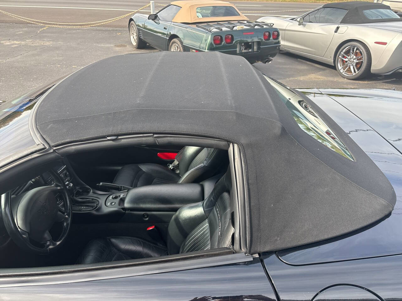 Used 2004 Chevrolet Corvette Convertible w/ Preferred Equipment Group image 14