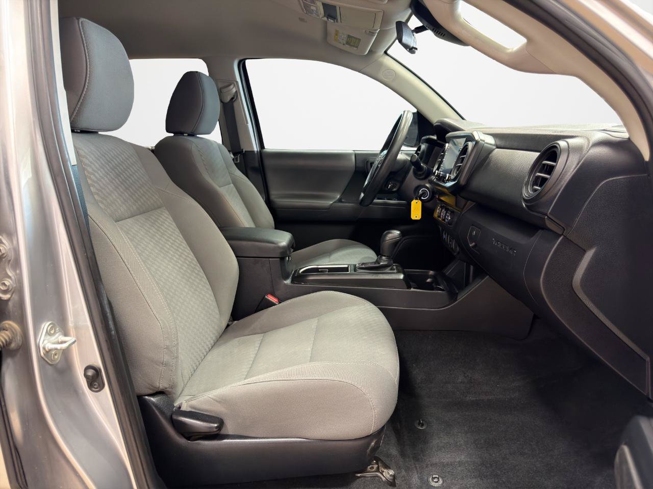 Used 2021 Toyota Tacoma SR w/ SR Convenience Package RWD image 25