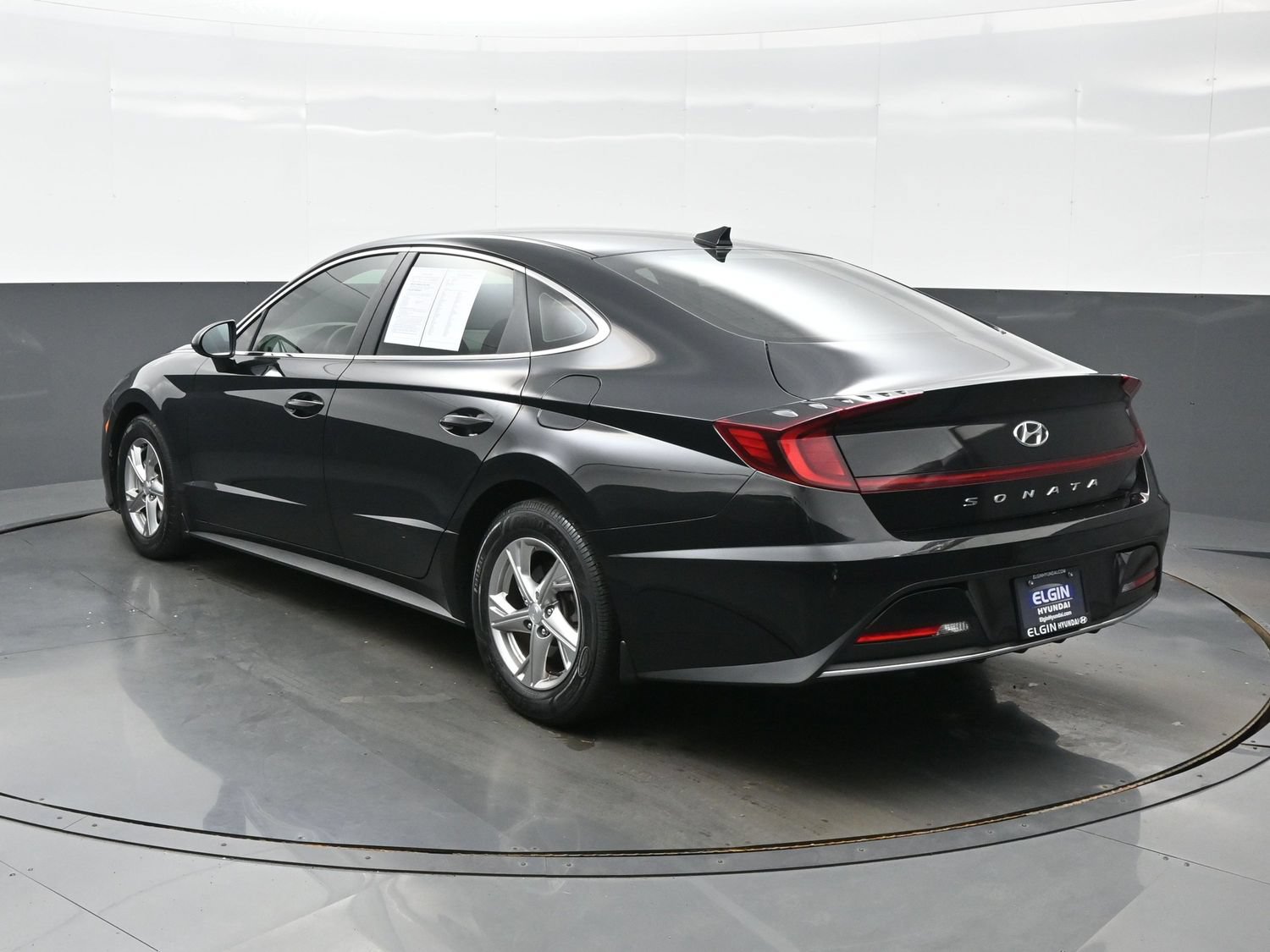 Used 2022 Hyundai Sonata SE FWD image 4