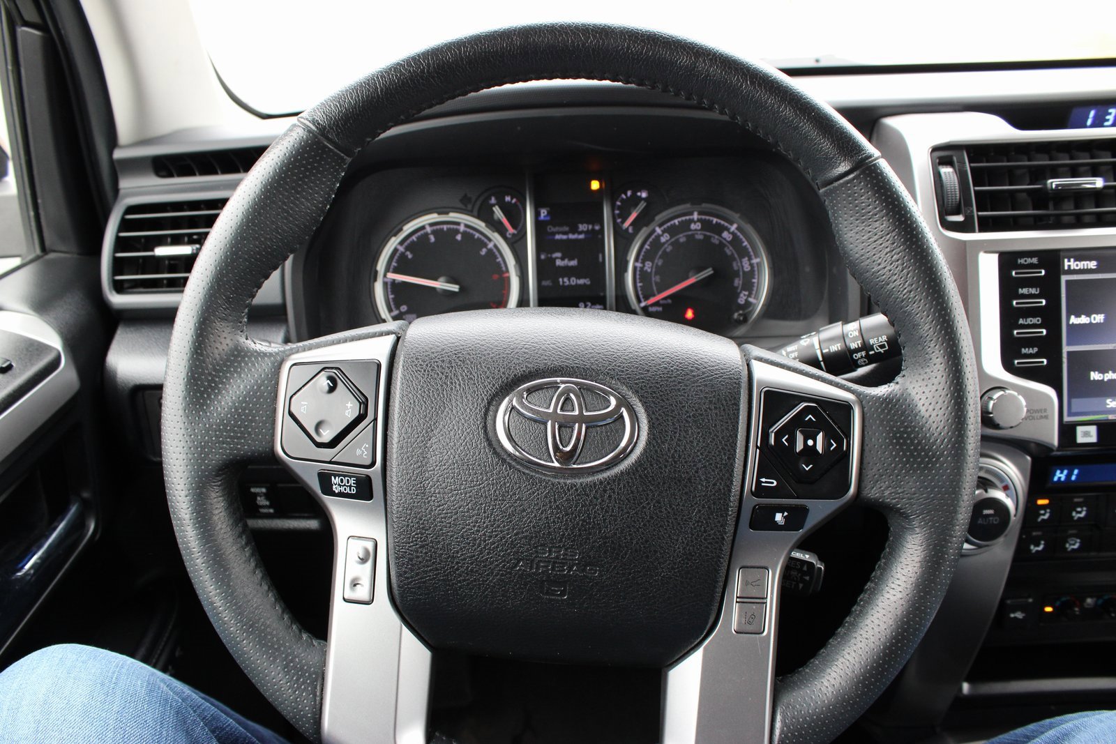 Used 2021 Toyota 4Runner Limited image 12