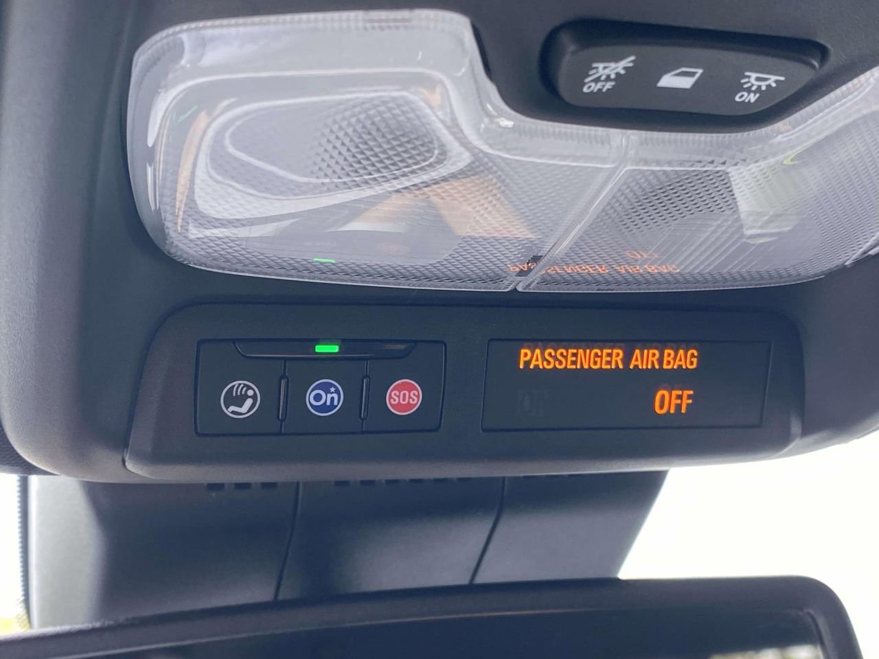 Used 2024 Chevrolet Colorado LT w/ LT Convenience Package III image 28