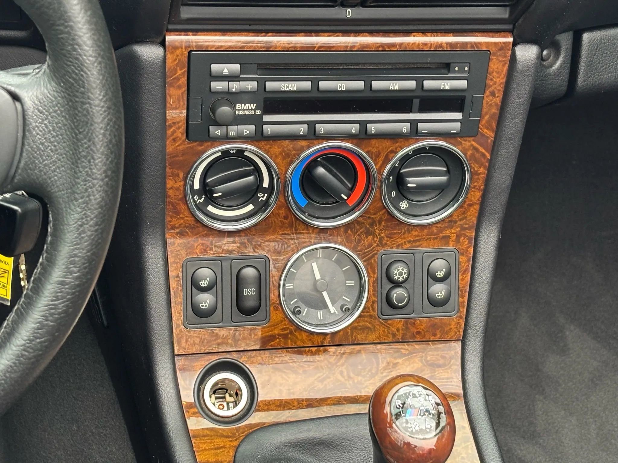 Used 2002 BMW Z3 3.0i image 27