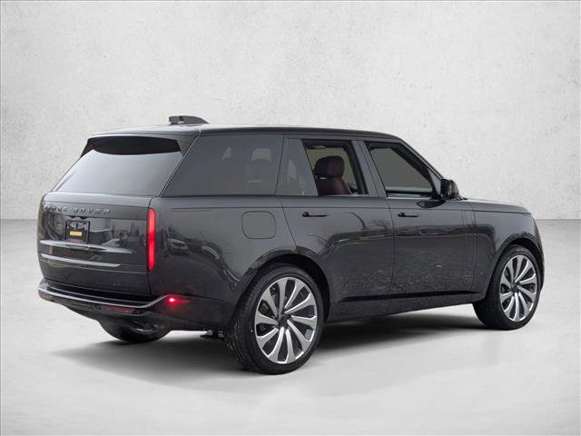 New 2026 Land Rover Range Rover SE video 2