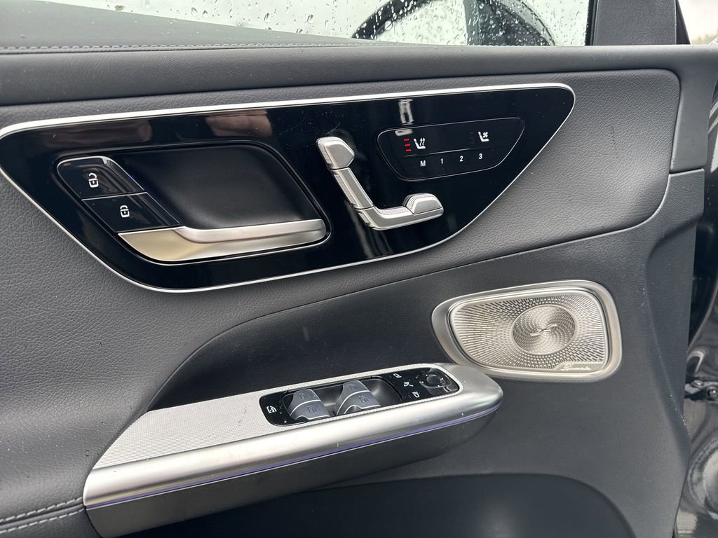 New 2025 Mercedes-Benz GLC 300 image 15