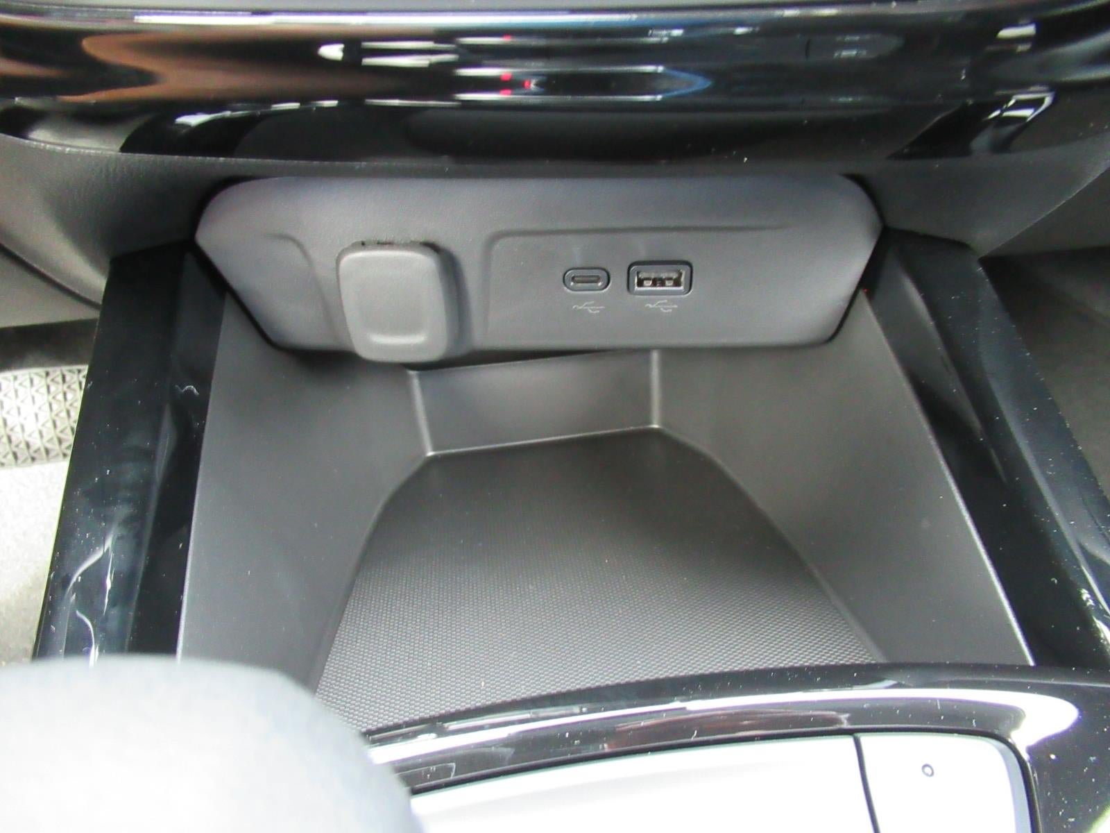 New 2026 Chevrolet Trax LT FWD image 26