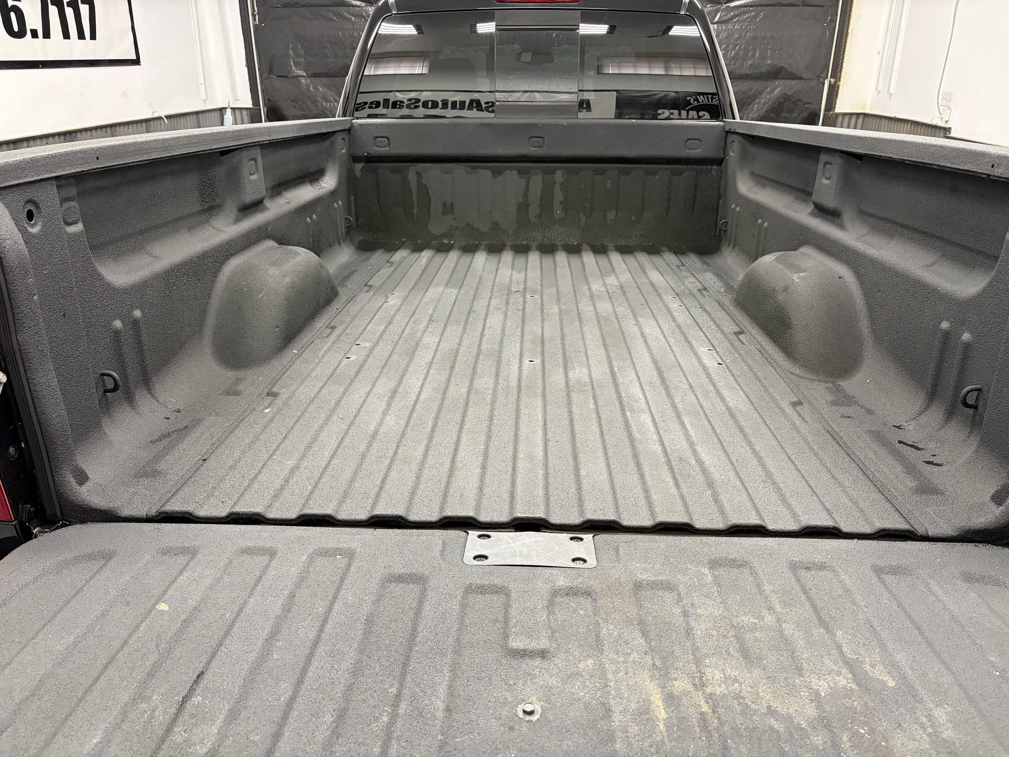 Used 2013 GMC Sierra 3500 Denali AWD/4WD image 21