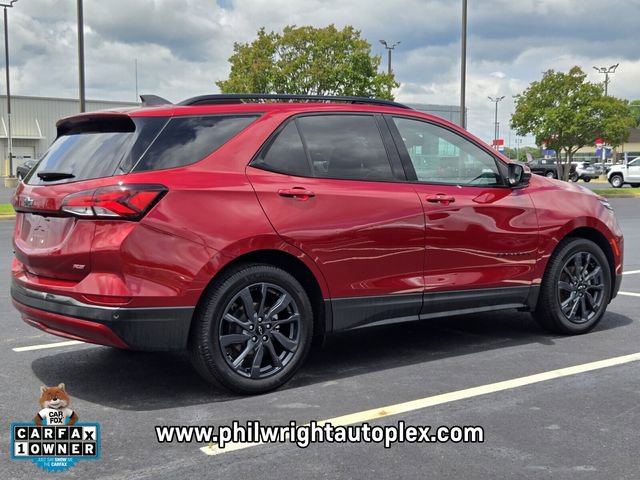 Used 2022 Chevrolet Equinox RS w/ RS Leather Package FWD image 3