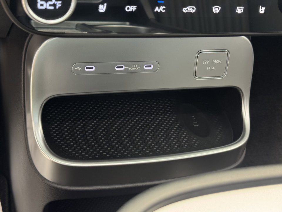 New 2026 Hyundai Ioniq 9 Calligraphy image 24