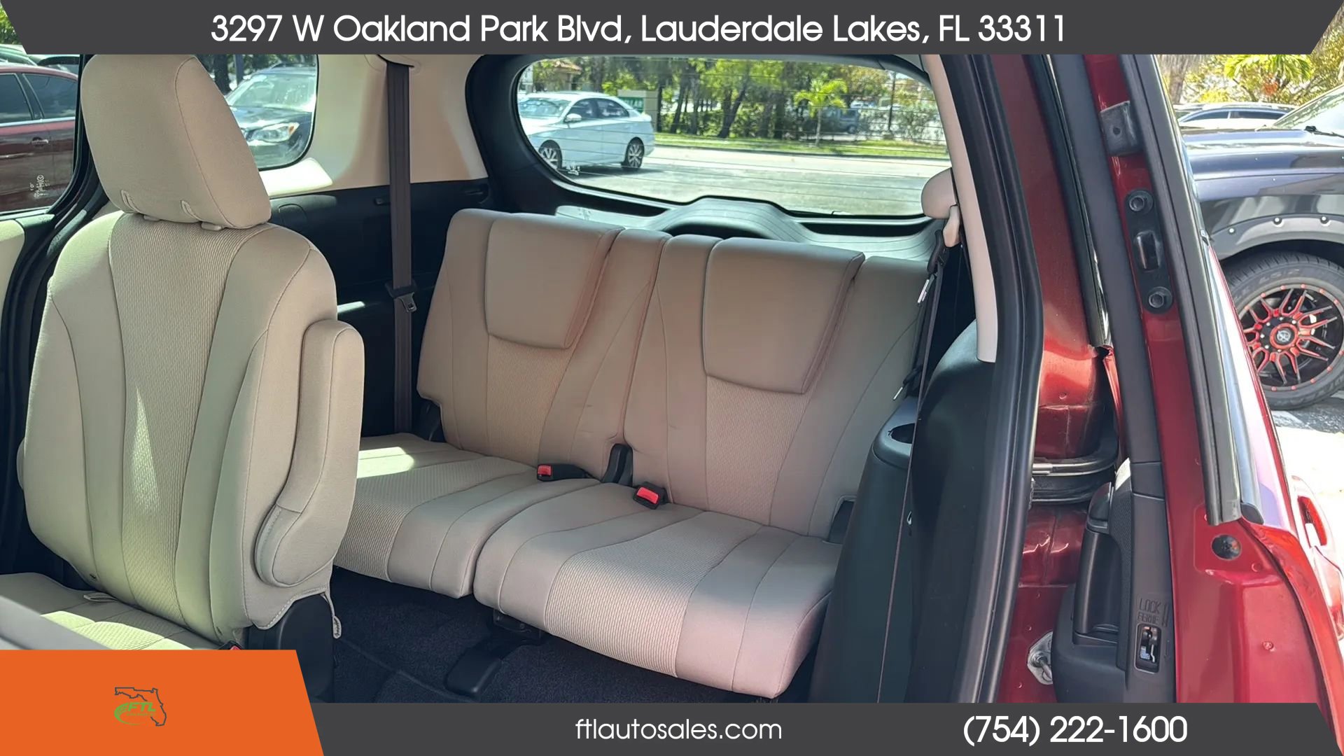 Used 2015 MAZDA MAZDA5 Sport FWD image 25