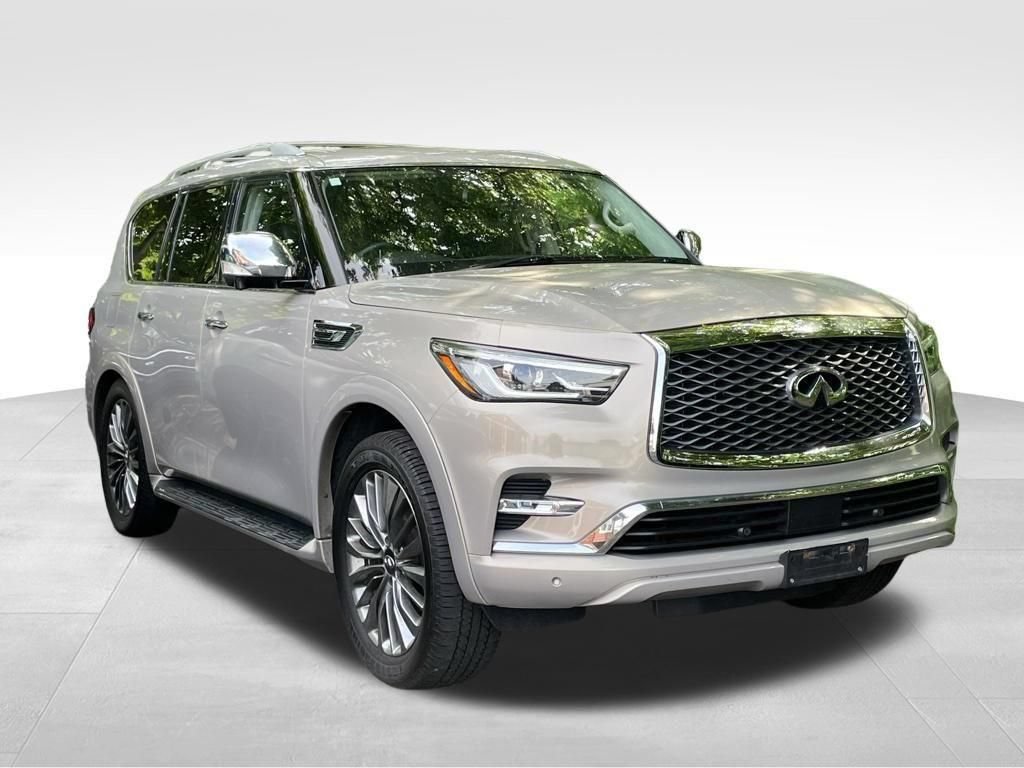 Used 2019 INFINITI QX80 Luxe w/ 22" Wheel Package AWD/4WD image 3