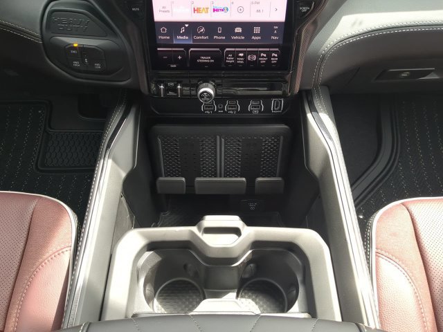 New 2026 RAM 3500 Limited AWD/4WD image 21