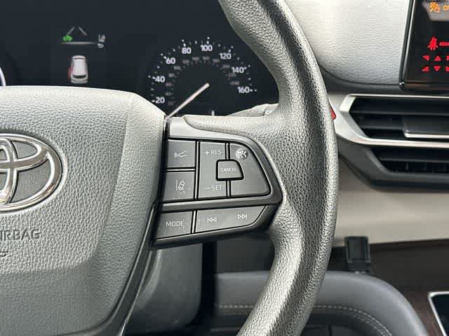 Used 2022 Toyota Sienna LE AWD/4WD image 9